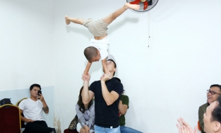 Con trai 3 tuổi của Quốc Nghiệp xác lập kỷ lục Guiness Việt Nam