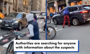 Mỹ: Gần chục thiếu niên đập phá ô tô giữa phố để trả thù