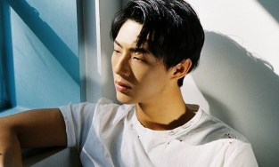 Nam phụ 'Người tình ánh trăng' xin lỗi thừa nhận cáo buộc bạo lực học đường, quấy rối tình dục trong quá khứ 