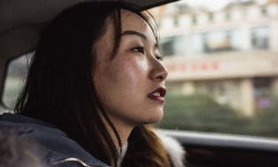 Cô gái 25 tuổi sau kết hôn mới biết mình là đàn ông