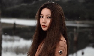 Hot girl Bâu - nữ chính LAYLALAY - là ai: Ngôi sao MXH, hẹn hò nữ giới