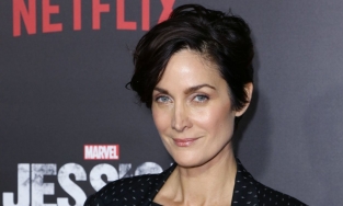 Nữ diễn viên 'Ma trận' tiết lộ từng được mời đóng vai cụ bà ở tuổi 40