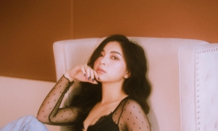 Tình cũ Quang Hải - Nhật Lê vướng nghi vấn đã chia tay bạn trai 