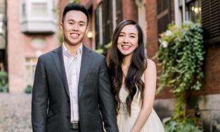 Bạn gái cũ vlogger Jvevermind - Mie nguyễn - khoe con đầu lòng 1 tháng tuổi