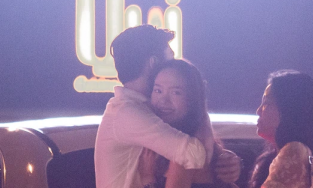 Quốc Trường và Minh Hằng dính nghi vấn hẹn hò: Công khai ôm hôn tại tiệc sinh nhật