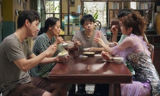 Cây táo nở hoa tập 1: Thúy Ngân hẹn hò trai có vợ, Nhã Phương dẫn bồ về nhà chị gái ngủ