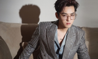 Toàn cảnh lùm xùm của Ngô Diệc Phàm: Săn gái vị thành niên, nói xấu EXO