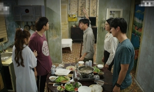 Loạt kỉ lục của 'Cây táo nở hoa': Thúy Ngân bị tát nhiều nhất, Hồng Ánh và Thái Hòa khóc nhiều nhất