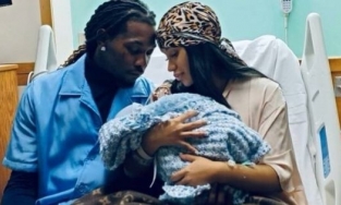 Cardi B sinh con lần 2, là 1 bé trai