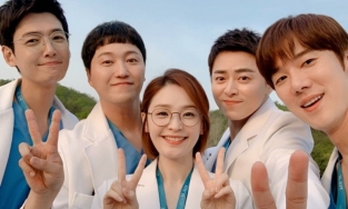 Tập cuối 'Hospital Playlist 2' phá kỷ lục đạt rating 14%