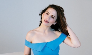 Hayley Atwell là ai? Tình tin đồn kém 20 tuổi của Tom Cruise