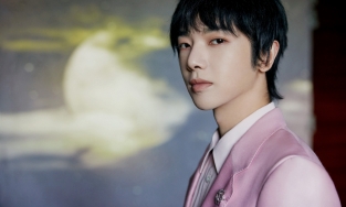 Hoa Thần Vũ trổ tài làm bóng hình chú thỏ trong đêm hội Trung Thu