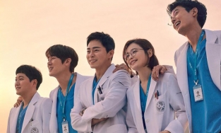 Hospital Playlist: Bộ phim y khoa mang thông điệp 'chữa lành'