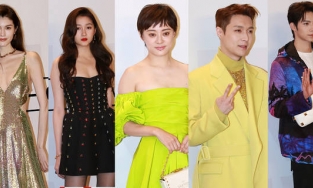 Quan Hiểu Đồng và dàn sao Hoa ngữ đọ sắc trên thảm đỏ sự kiện tại Bắc Kinh