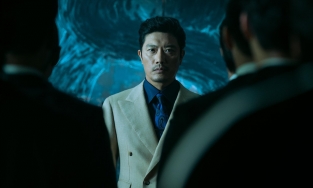 Tạo hình của ông chú 51 tuổi Park Hee Soon trong 'My name' leo top xu hướng