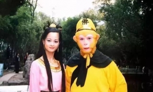 Mỹ nhân đứng cạnh bồ tát trong 'Tây Du Ký' sau 23 năm: Trẻ trung, viên mãn ở độ U40 