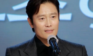 'Ông hoàng màn ảnh' Lee Byung Hun từng gánh nợ nần hơn 1 tỷ won trong quá khứ