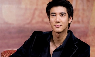 Vương Lực Hoành là ai? 'Thiên vương châu Á' bị vợ Lý Tịnh Lôi tố ngoại tình, bạo hành sau ly hôn