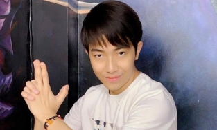 Cuối cùng Cris Phan cũng chịu công khai tên thật của mình, không phải là Phan Đức Trí như lời đồn