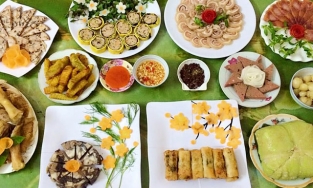 Sáng mùng 1 Tết nên cúng thế nào để rước lộc và gặp may mắn?