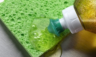 Mối nguy hại từ việc pha loãng nước rửa bát