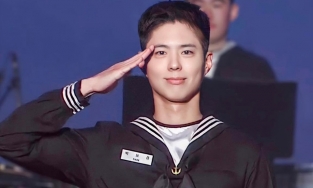 Park Bo Gum xuất ngũ sớm hơn dự kiến