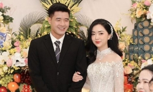 Hôm nay, Hà Đức Chinh kết hôn với bạn gái Mai Hà Trang sau gần 4 năm hẹn hò