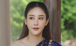 NÓNG: Minh tinh 'Chiếc lá cuốn bay' rơi xuống sông mất tích