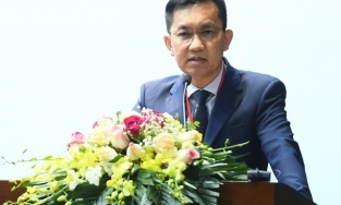 Hồ Nhân là ai? 'Cha đẻ' của vaccine Covid-19 Nanocovax, vợ là tiểu thư của gia tộc Sơn Kim 