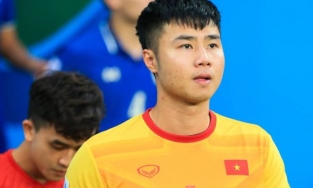 Nguyễn Văn Toản là ai? Thủ môn cao 1m87, 'thủ thành vàng' của U23 Việt Nam