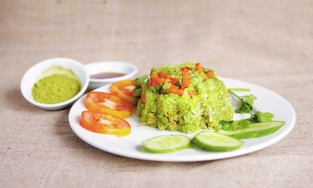 Cách làm cơm chiên muối ớt xanh - đặc sản của phố biển Nha Trang