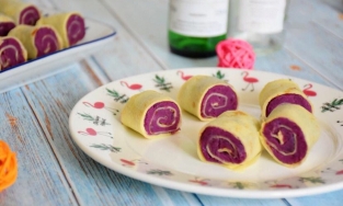 Cách làm bánh trứng cuộn khoai lang tím thơm ngon để cả nhà ăn vặt