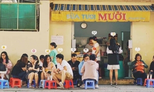 Sữa tươi Mười dừng bán vĩnh viễn: Tạm biệt tiệm sữa bánh ngọt hơn 20 năm tuổi gắn bó với biết bao thế hệ người Sài Gòn