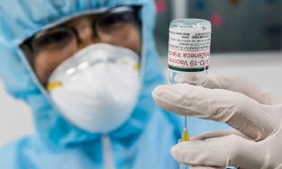 Dịch Covid-19 suy giảm, Việt Nam liệu có nới lỏng quy định phòng dịch?