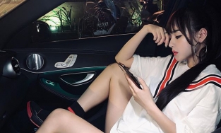 Choáng ngợp với gu thời trang sang chảnh của Bella – người yêu Karik