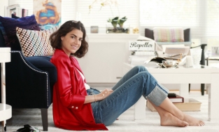 Phong cách thời trang biến hóa của blogger Mỹ nổi tiếng Leandra Medine