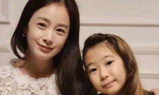 Bi Rain - Kim Tae Hee lộ nhan sắc thật 'không như lời đồn' 