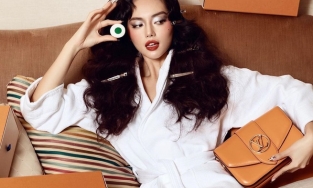 Show Louis Vuitton Xuân/Hè 2021: Khánh Linh là khách mời VIP, xem livestream tại nhà nhưng có view 360 độ như ngồi front row