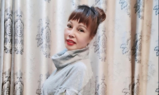 Cô dâu 62 tuổi tự tin khoe diện mạo mới sau cuộc “đại phẫu” bị biến chứng lệch mặt