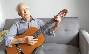 Nhạc sĩ 'Bài ca hy vọng' qua đời ở tuổi 92