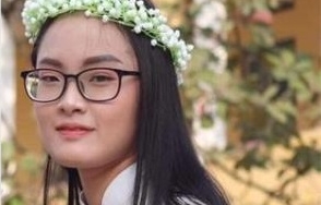 Nữ sinh HV Ngân hàng mất tích: Xác nhận cặp sách giữa cánh đồng là của Hiền