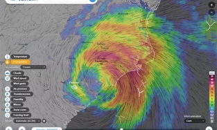 5 ứng dụng giúp theo dõi bão nhanh chóng bằng smartphone
