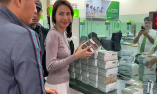 Thủy Tiên đáp trả Phương Thanh bằng tâm thư không sai chính tả