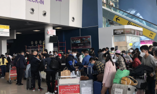 Việt Nam có thêm 3 người nhập cảnh nhiễm Covid-19