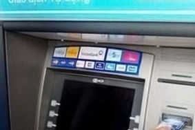 Người lao động nhận lương qua thẻ ATM từ 2021 cần đặc biệt lưu ý điều này 