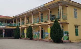 Vụ trẻ 3 tuổi bị bỏ quên trong nhà vệ sinh: Cô giáo chủ nhiệm bị chuyển xuống bếp làm việc