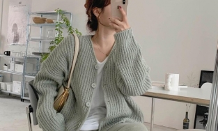 10 gợi ý mix đồ tông xuyệt tông cho chị em xúng xính ngày trời lạnh