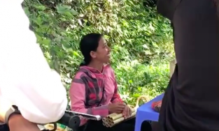 Bà Lý Vlog khiến dân mạng bất ngờ về hình ảnh bị chụp trộm ngoài đời