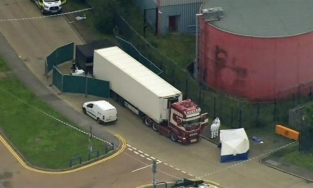 Vụ 39 người Việt chết trong container: Tài xế quyết không nhận tội