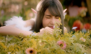 Thủy Tiên chính thức lên tiếng về cảnh khoả thân gây tranh cãi dữ dội